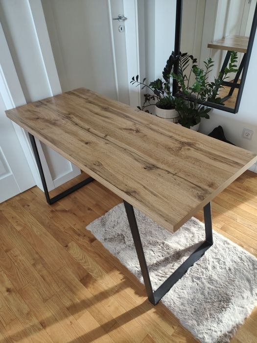 Biurko 140 x 60 x 76