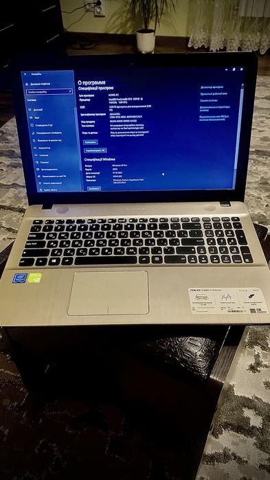 Продам ноутбук asus ,Можливий обмін на планшет на windows