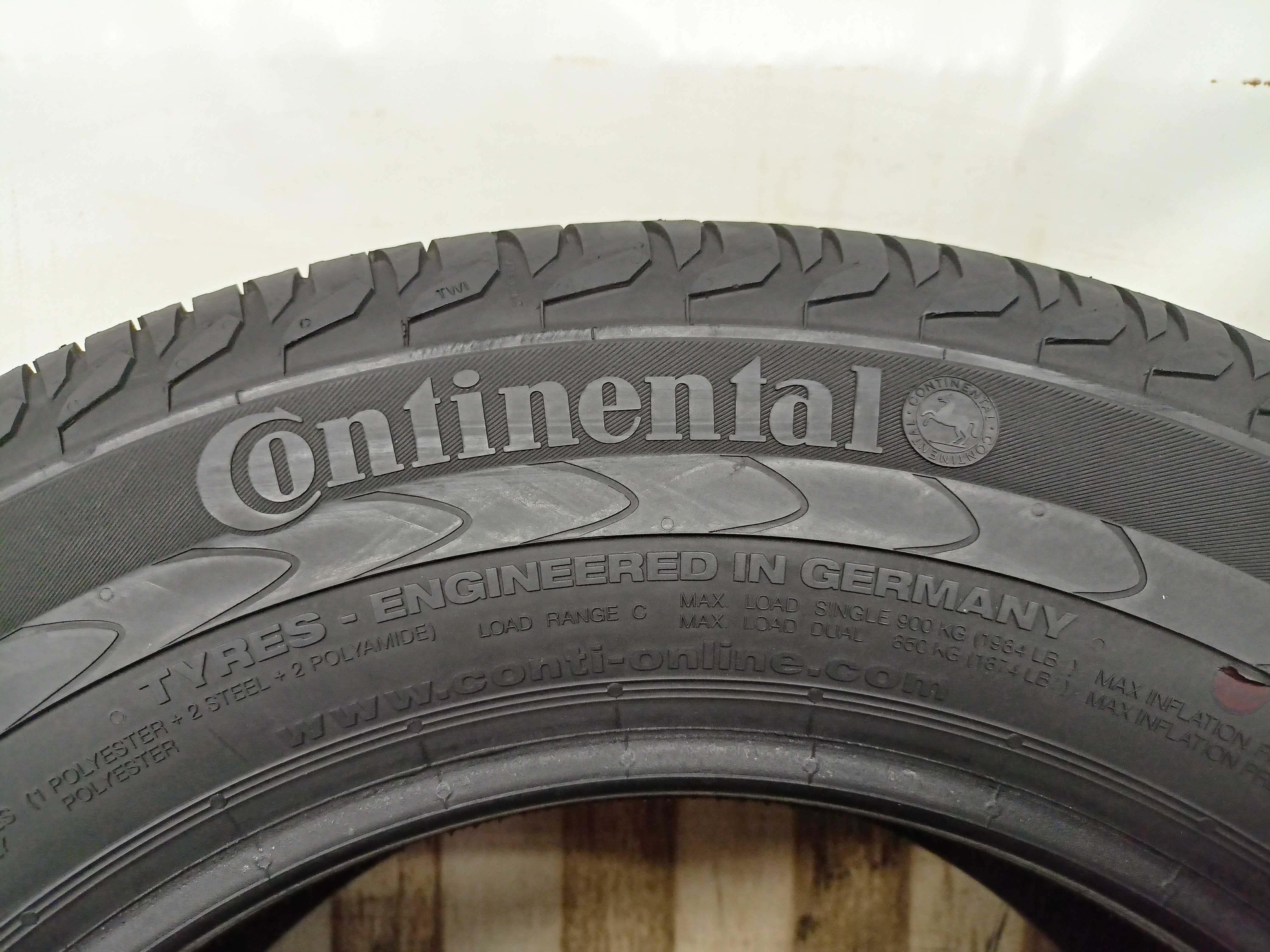 Continental Vanco 2 215/65/15C 2018r. 104/102T Nowe (1973)