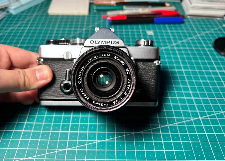 (Checked) Olympus OM-1