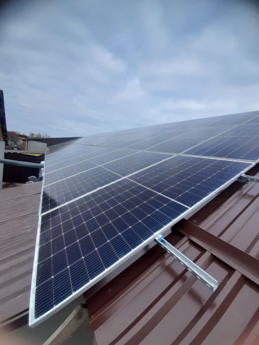 Продам сонячну станцію на 5 кВт (гібрид)