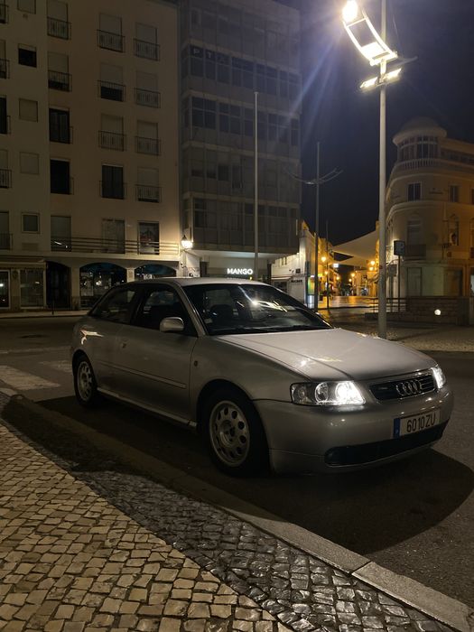 Audi A3 PD130 C/Muito Material