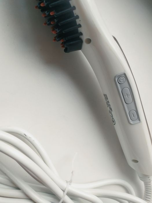 Щітка випрямляч, расческа выпрямитель gemei