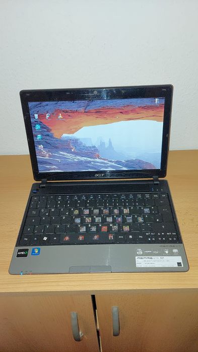 Notebook Acer One 721