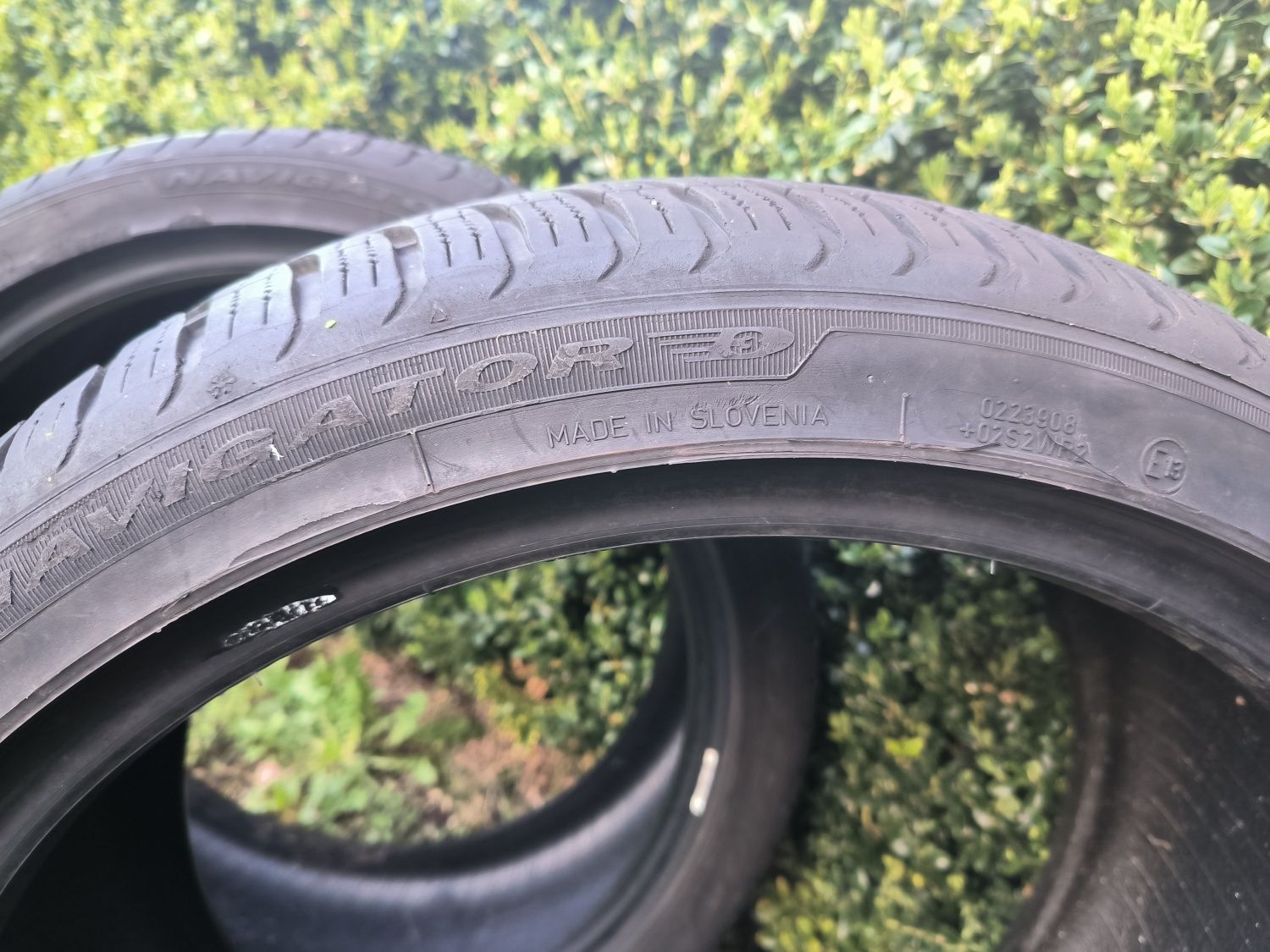 Opony 225/40 R18  92V