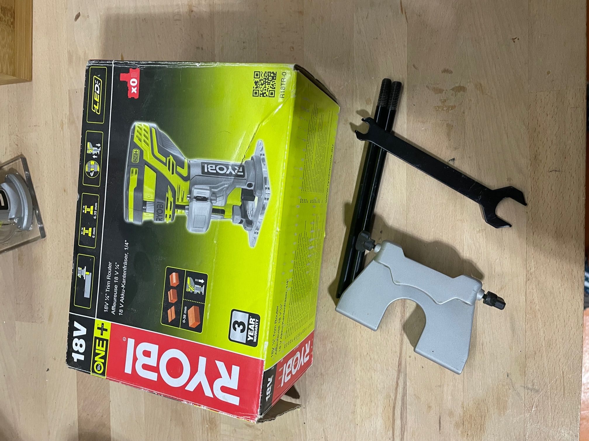 tupia de mão Ryobi