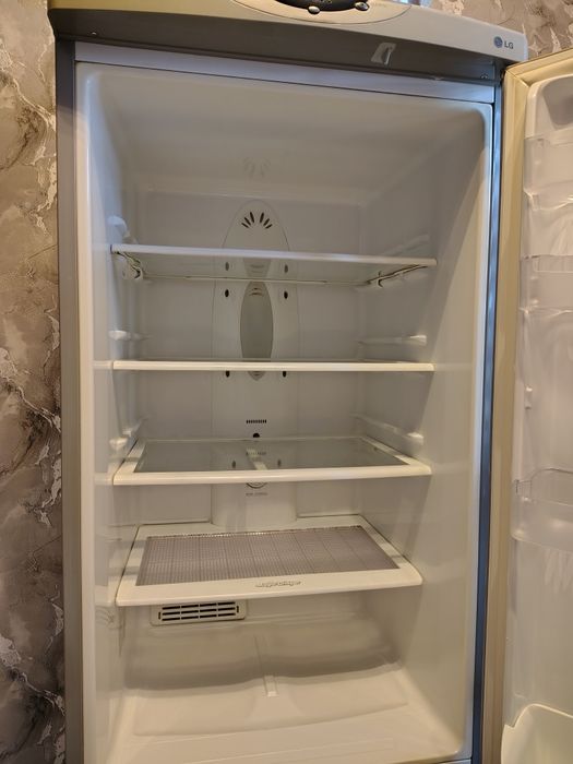 Холодильник LG No frost
