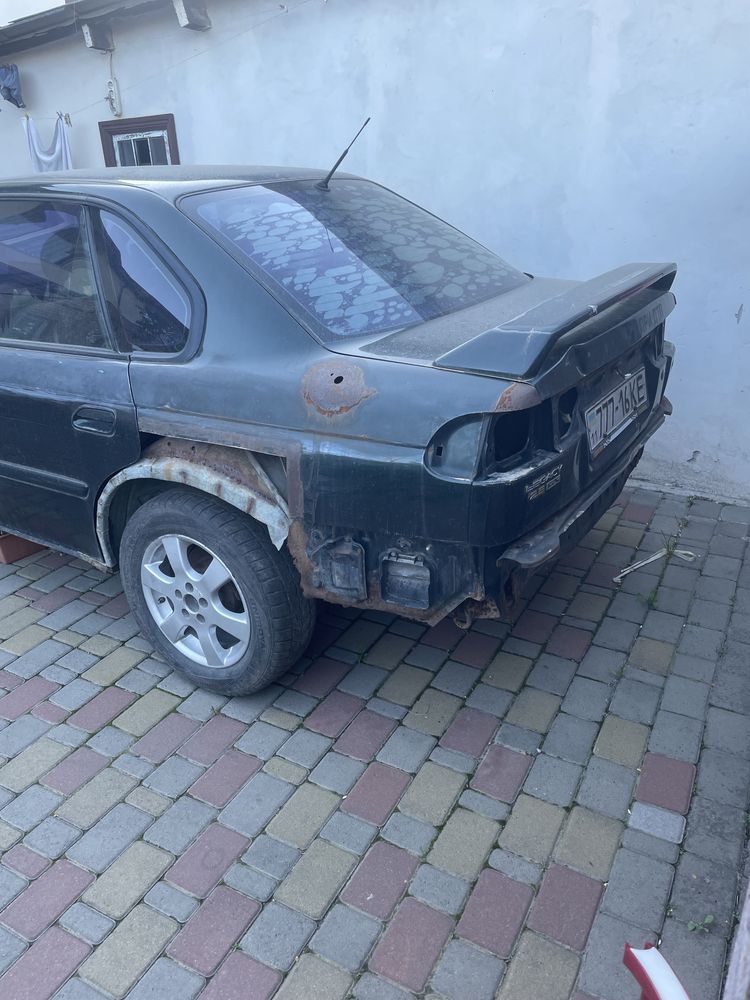 Продаю subaru