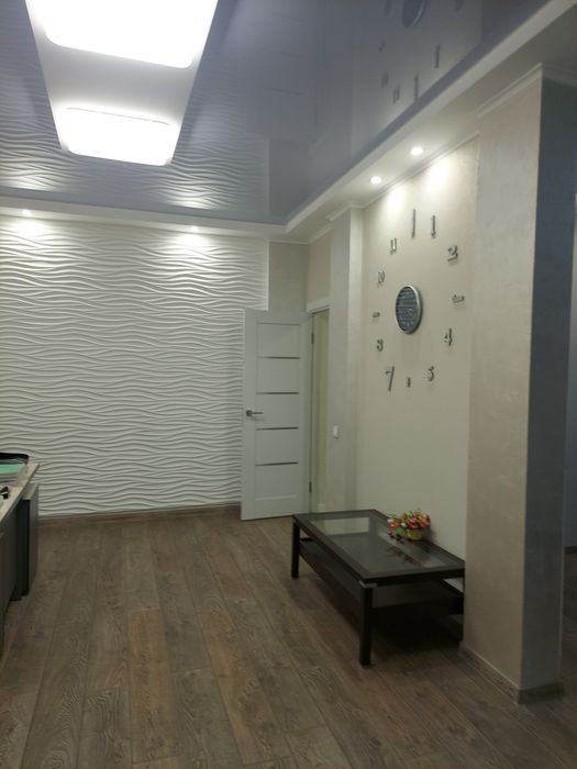 Офіс центр ТЦ Україна Жаботинського 45000 у.о