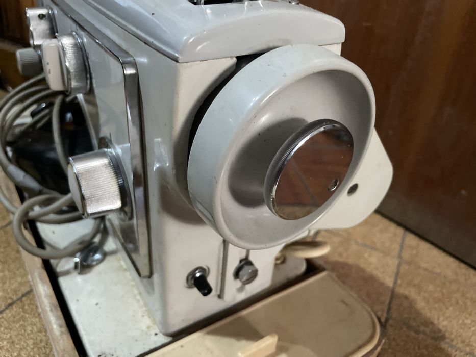 Maquina de costurar