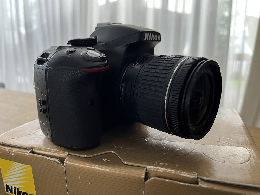 Nikon D5300 + 2 obiektywy (18-55 i 35mm) / 16tys klatek