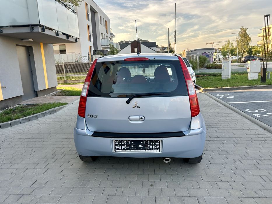 Sprzedam mitsubishi  colt 1,5 bezyna sprowadzony z Niemiec
