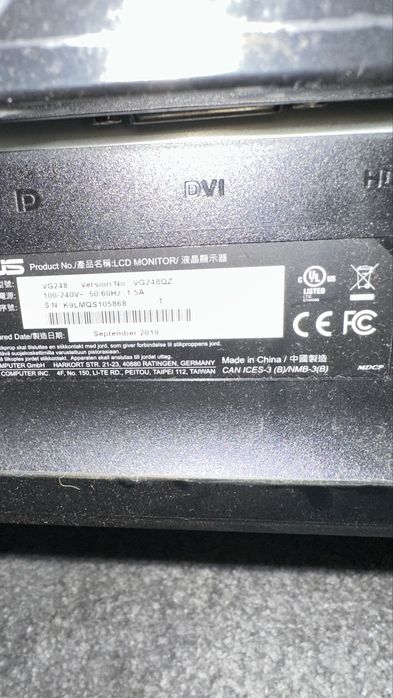 Monitor ASUS VG248QZ – 24” | 144Hz | 1ms | Full HD