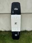 Deska wakeboard Ronix kinetik 2022