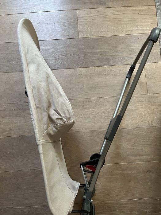 Leżaczek bujaczek babybjorn