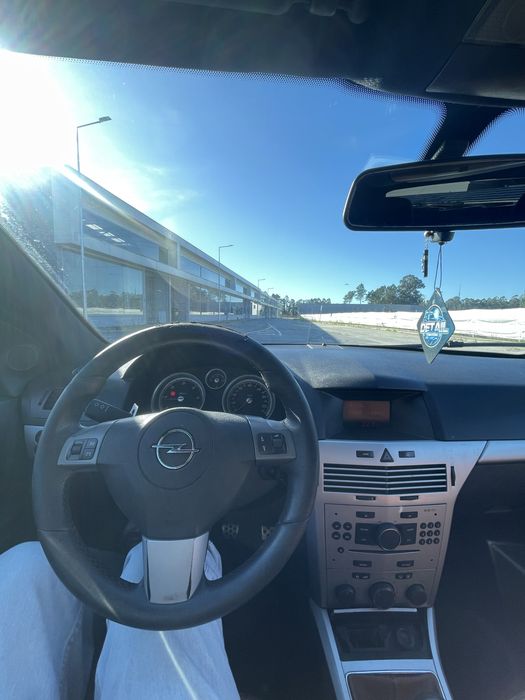 Opel astra 1.7 GTC 125cv