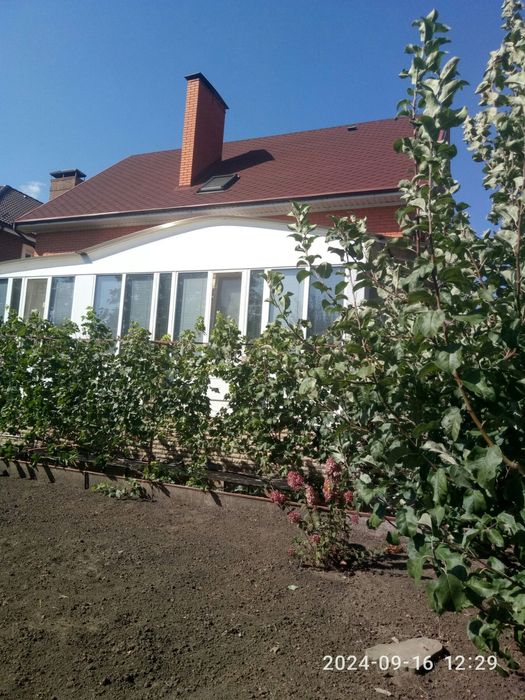 Продам шикарний новий будинок м. Суми