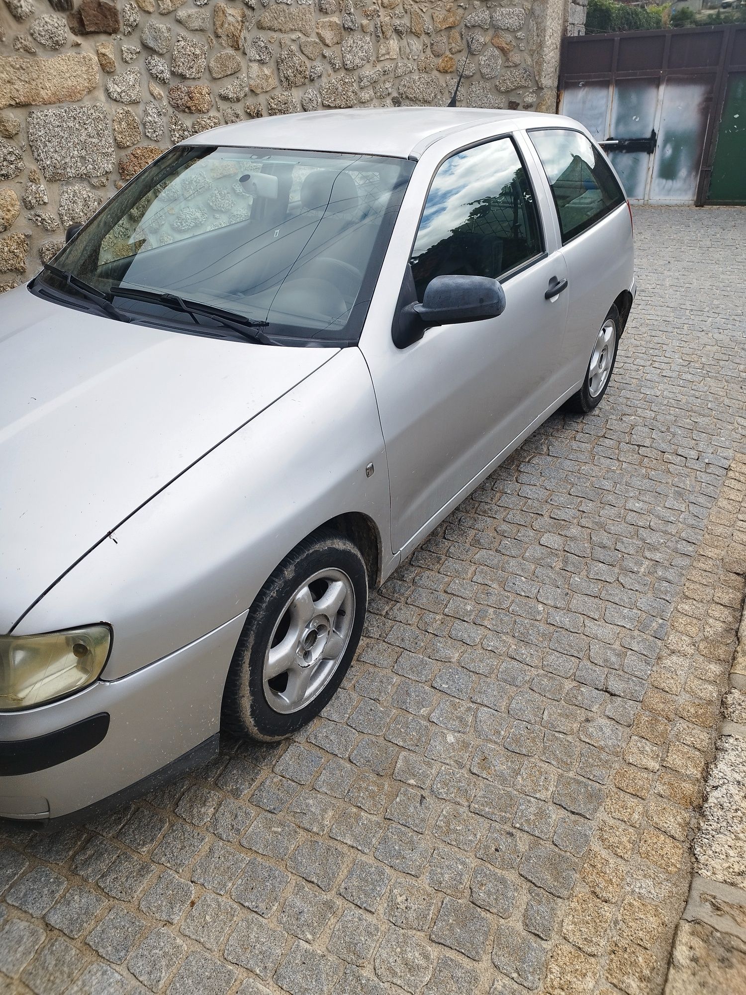 SEAT Ibiza Sdi comercial