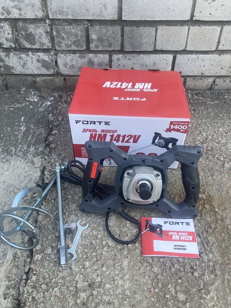 Дриль-міксер Forte HM 1412V 1400 Вт