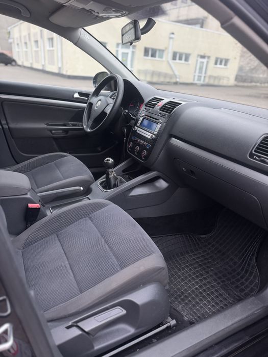 Volkswagen Jetta 2009р 2,0tdi мкпп6 в ідеальнішому стані обслугована