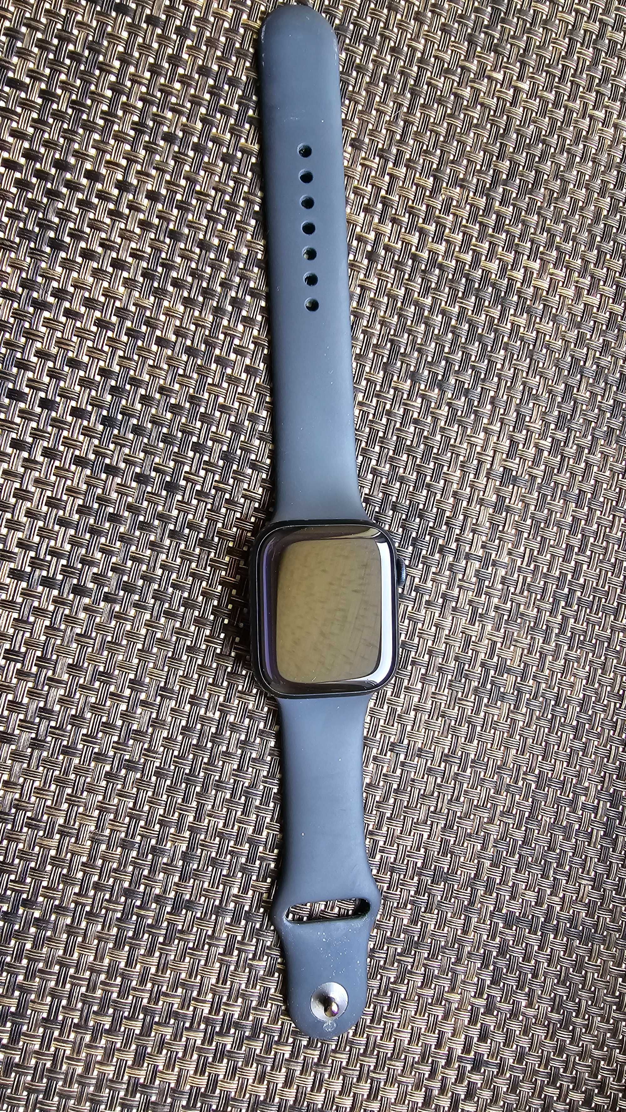 Apple Watch Series 7 45mm Midnight Aluminum Case