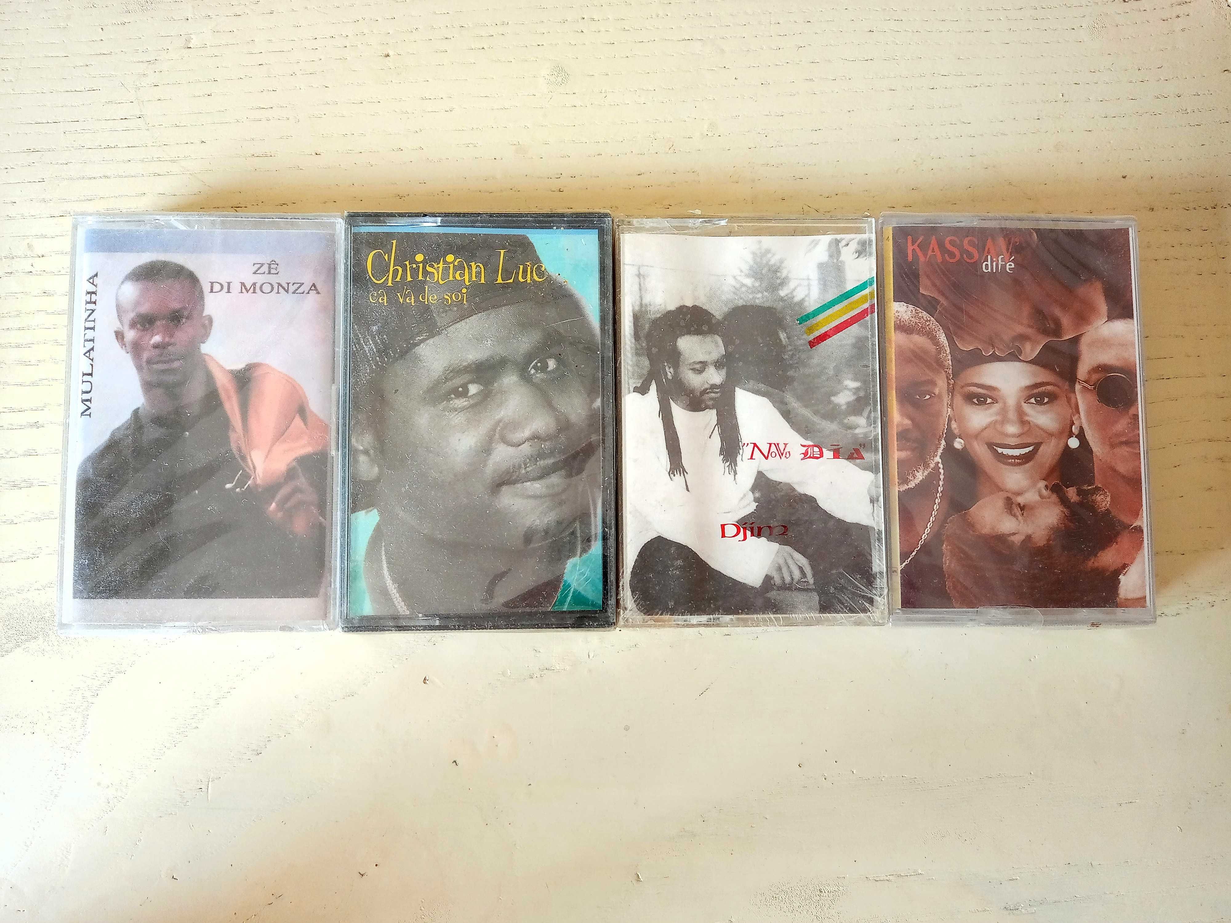 Cassetes de música africana seladas - 4 euros cada ou 15 o conjunto