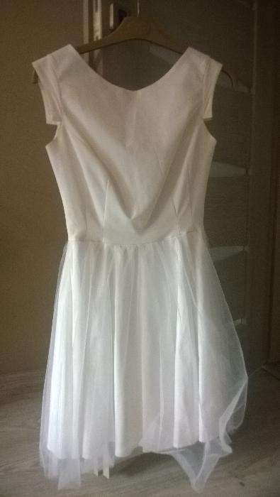 biała sukienka, krótka, z tiulem, AGGI