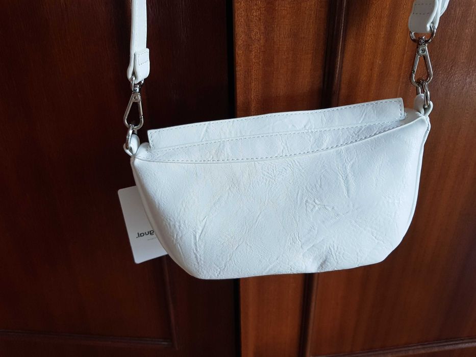 Mala Desigual branca