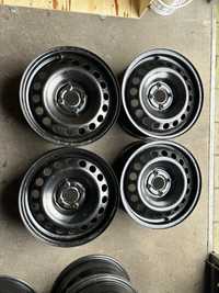 FS132 Komplet felg stalowych 15” 4x100 Et 40 Renault