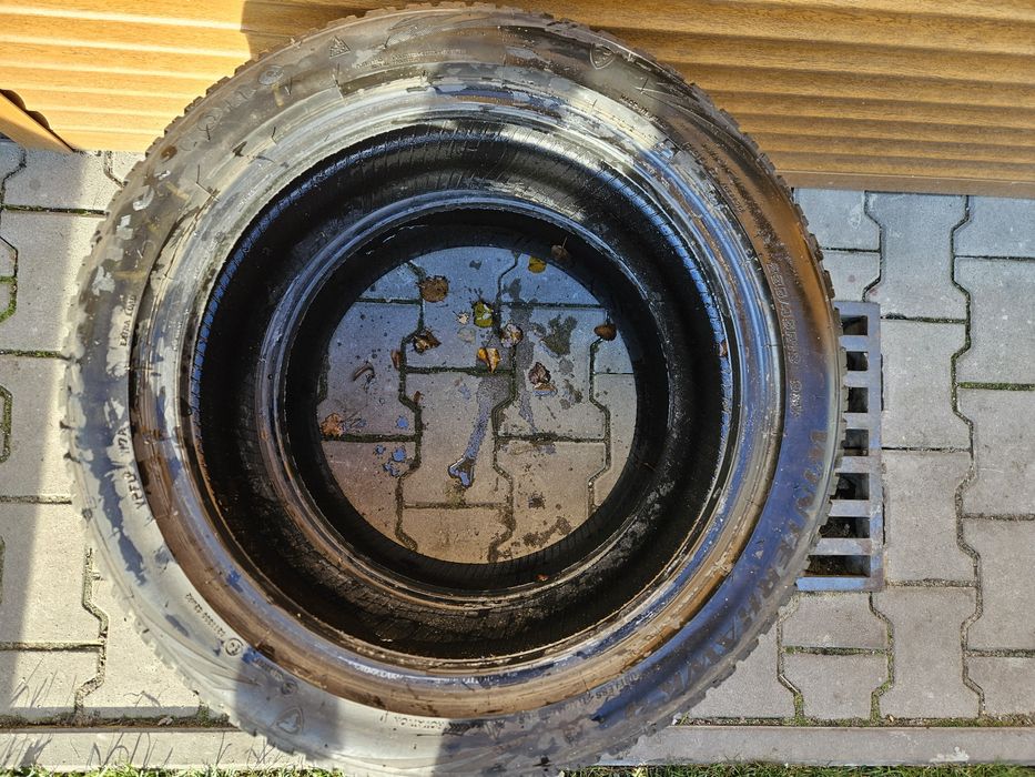 Opony zimowe Firestone 235/45R18