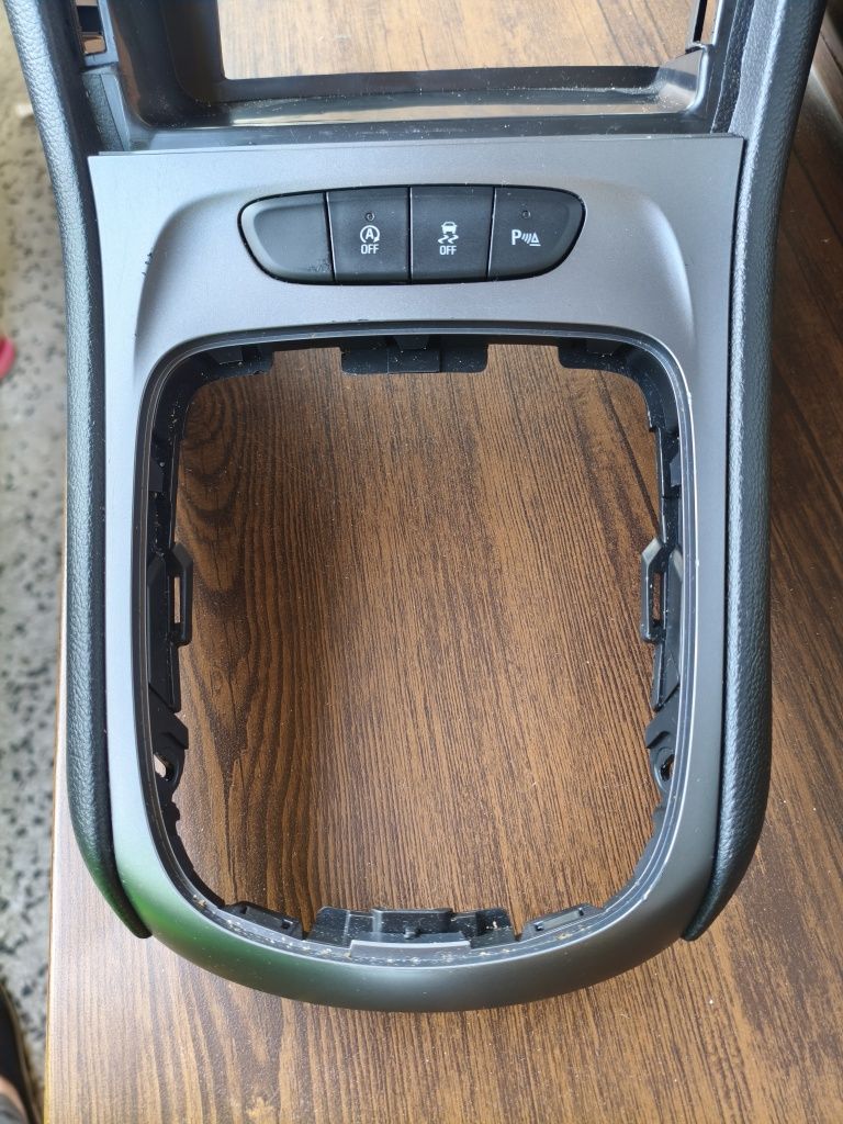 Panel nawiewu klimatyzacji tunelu środkowego Opel Astra K
