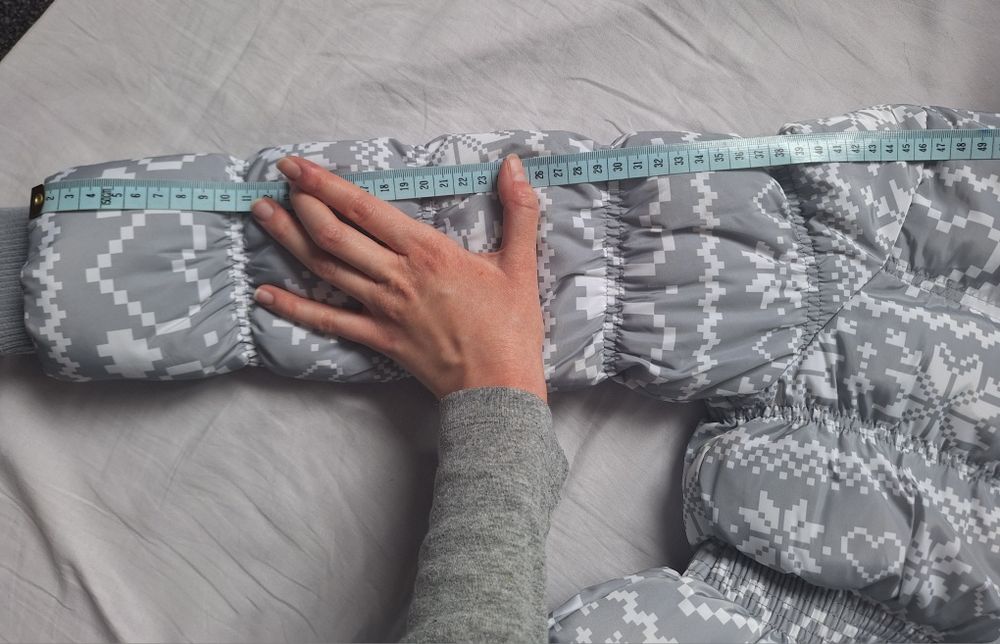 Dziewczęca szara kurtka zimowa