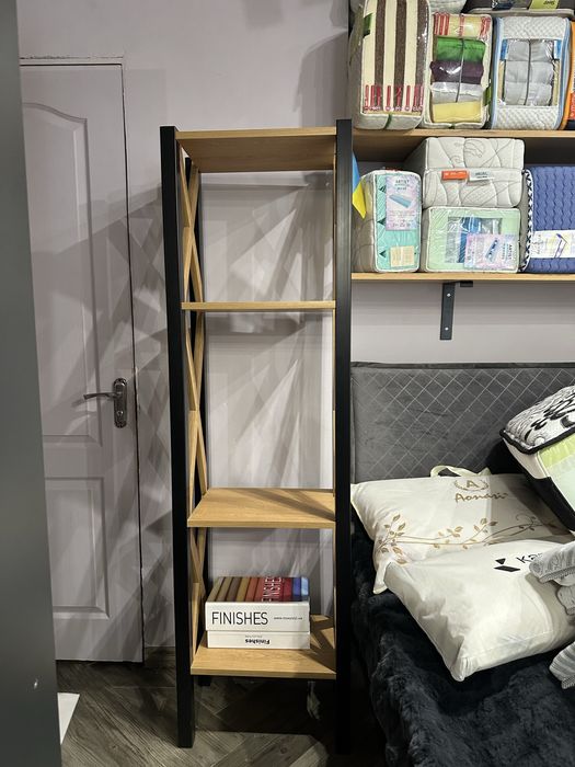 Стелаж в стилі лофт