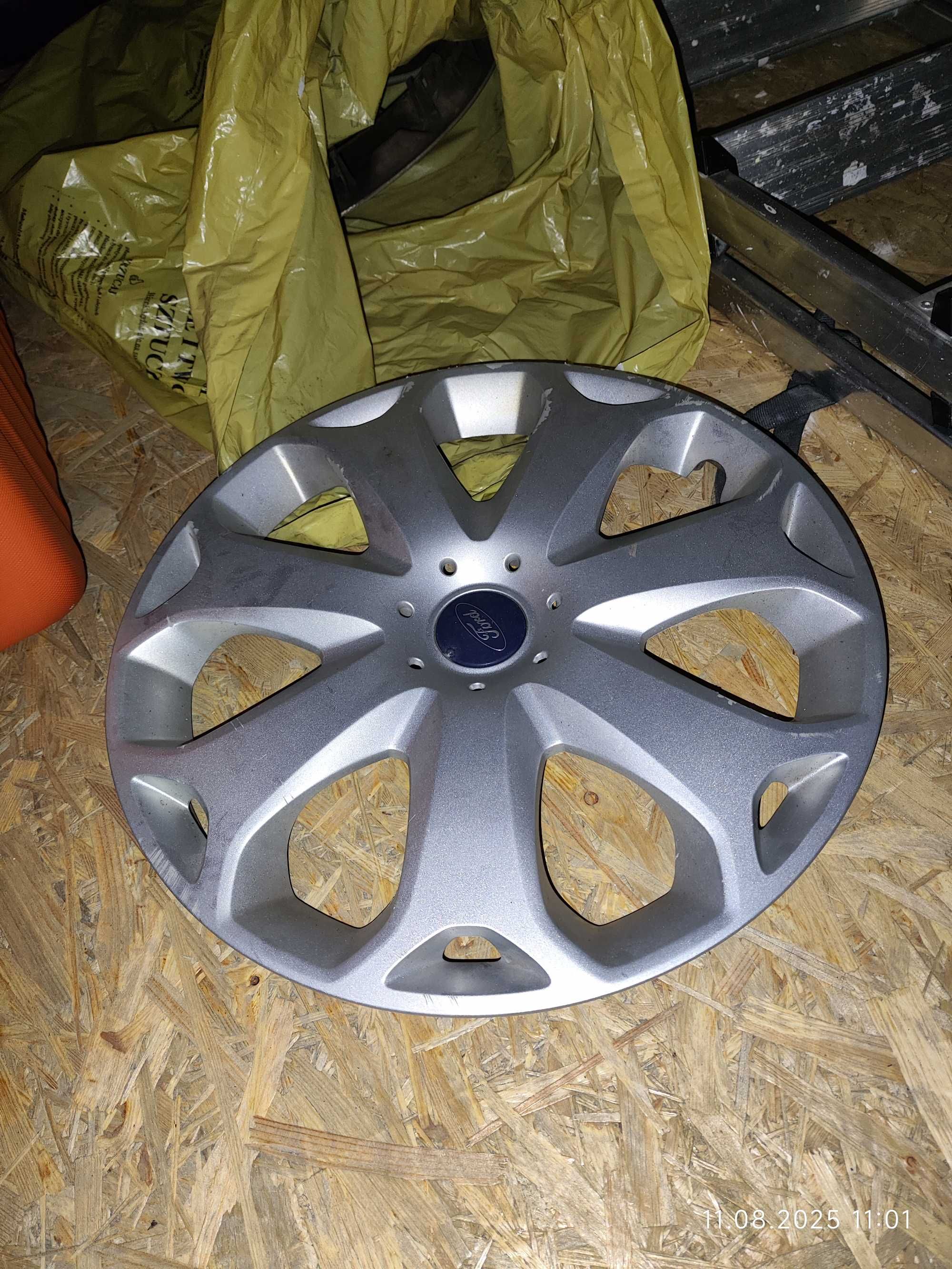 Kołpaki oryginalne Focus MK2