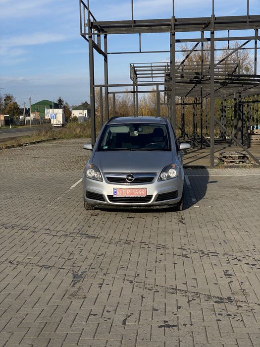 Продам Opel zafira