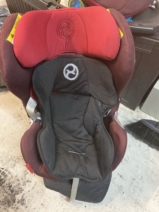 Vendo cadeira auto Cybex Sirona