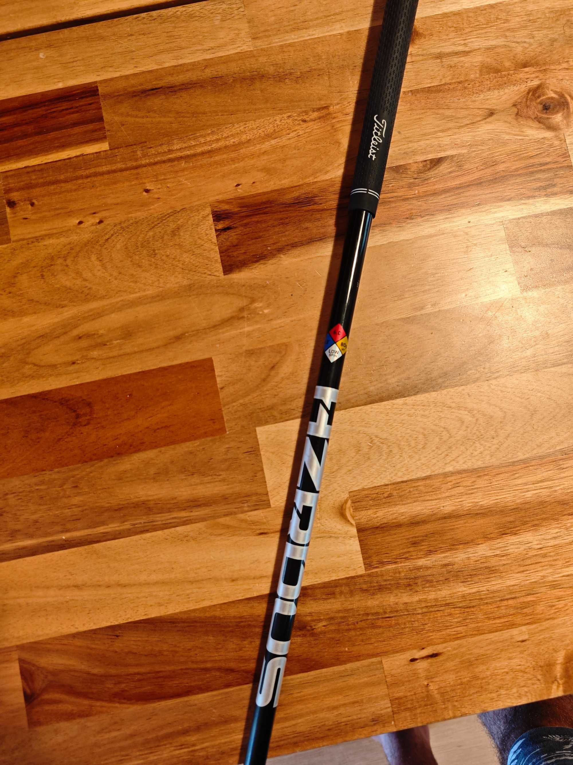 Híbrido Titleist Tsr2