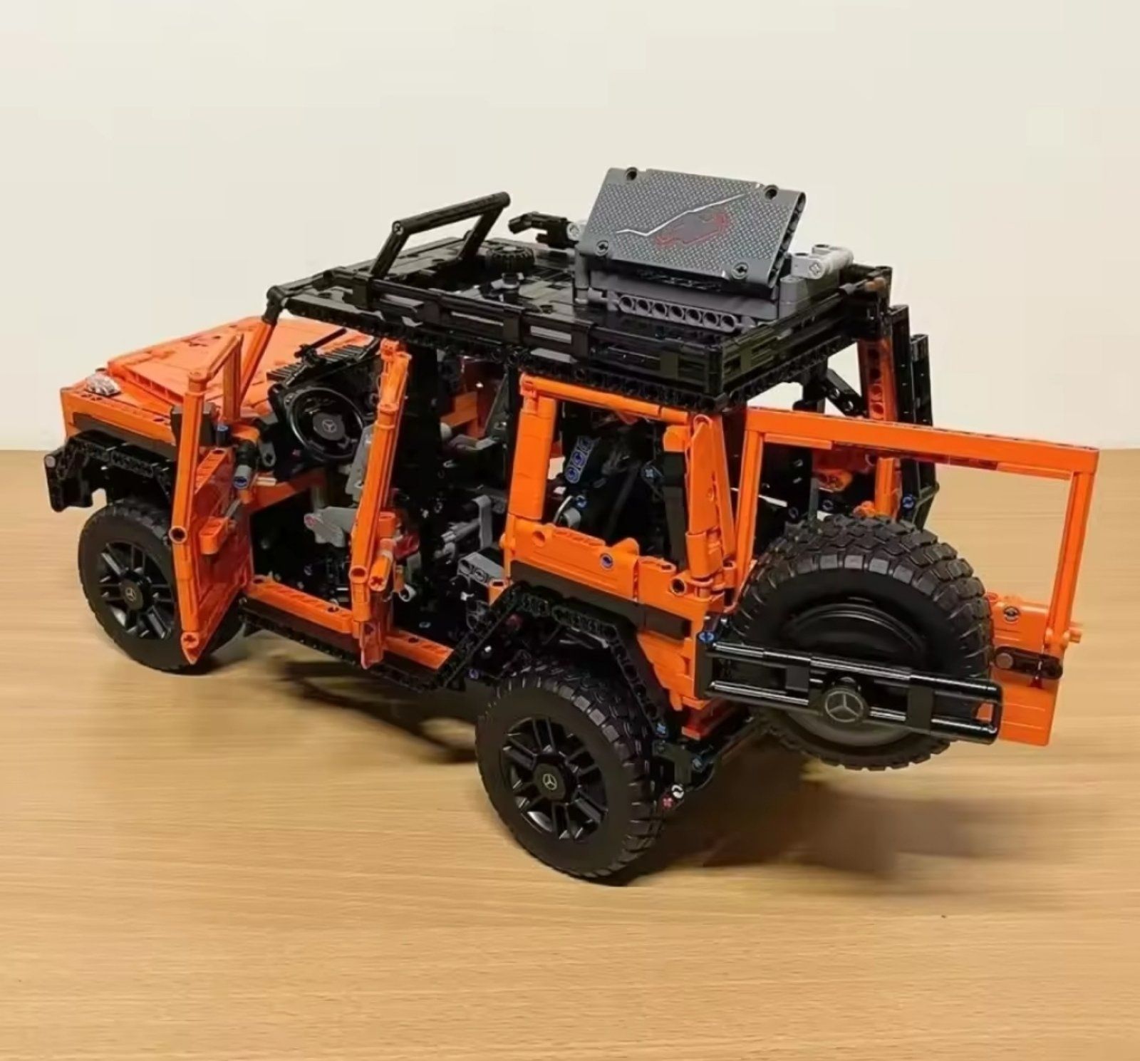 Конструктор Mercedes Benz G 500 Lego technic 1в1 - 2891 деталей  42177
