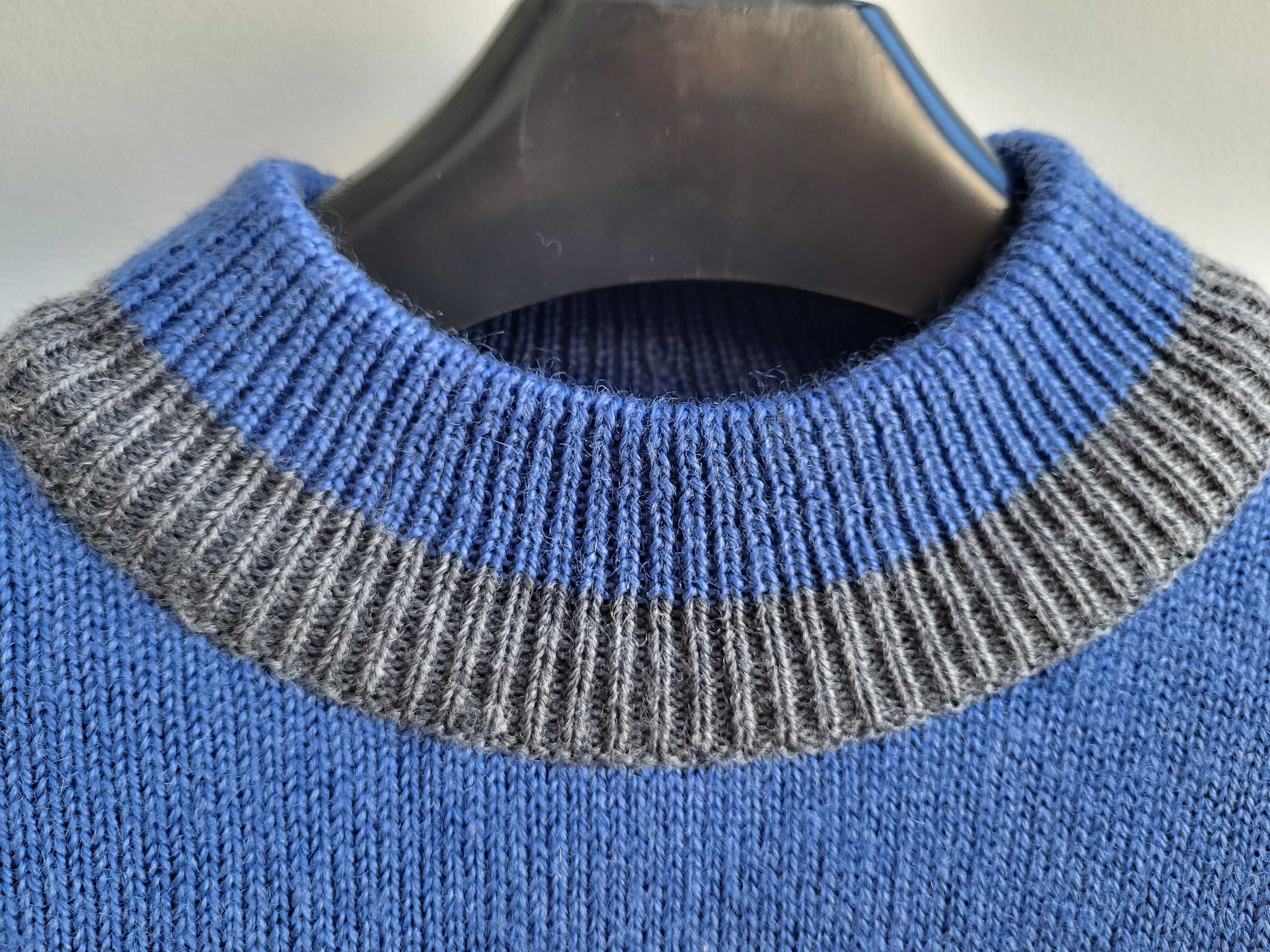 Sweter zimowy wełniany vintage Winter sweater