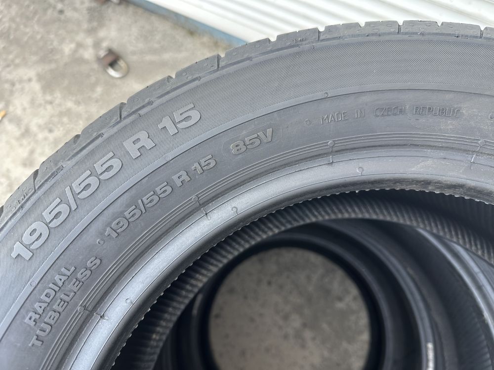 195/55 R15 Continental