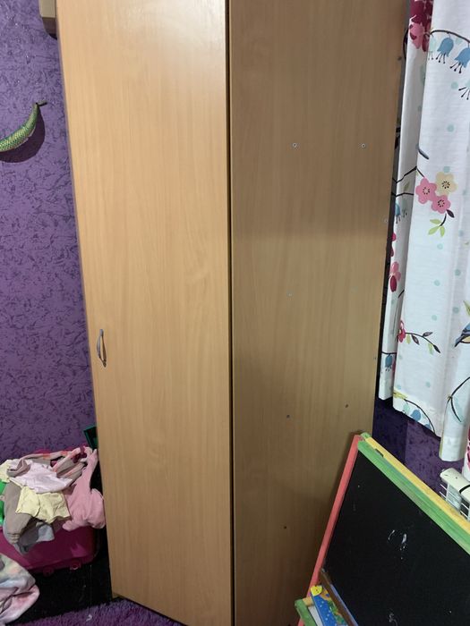 Шафа кутовий шифонер