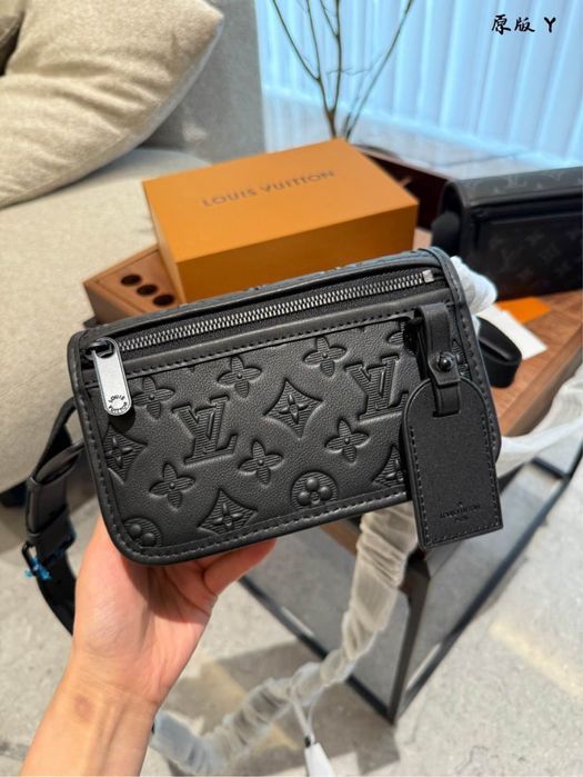 Сумка мужская Louis Vuitton Bosphore клатч через плечо унисекс кожа