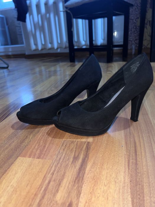 Туфли женские, черные