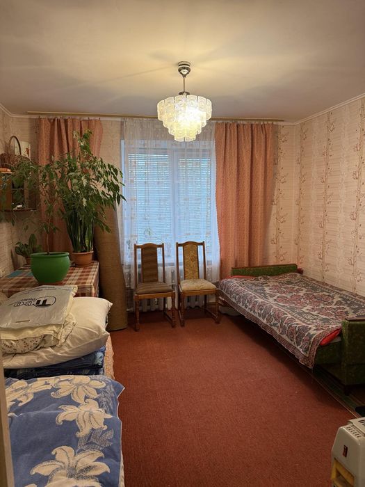 Продаж 2-х кімнатна зупинка Синяківська