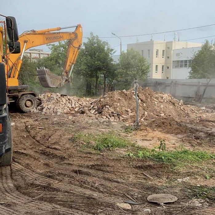 Знесення приватних будинків, дач, сараїв «під ключ». Вивіз сміття.