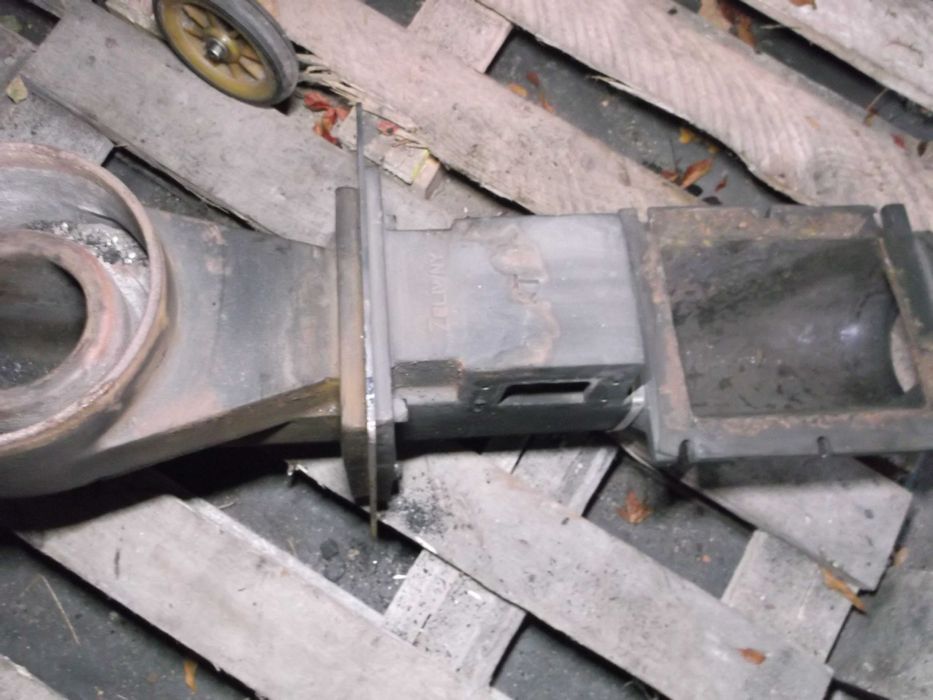 Części od podajnika i pieca na ekogroszek