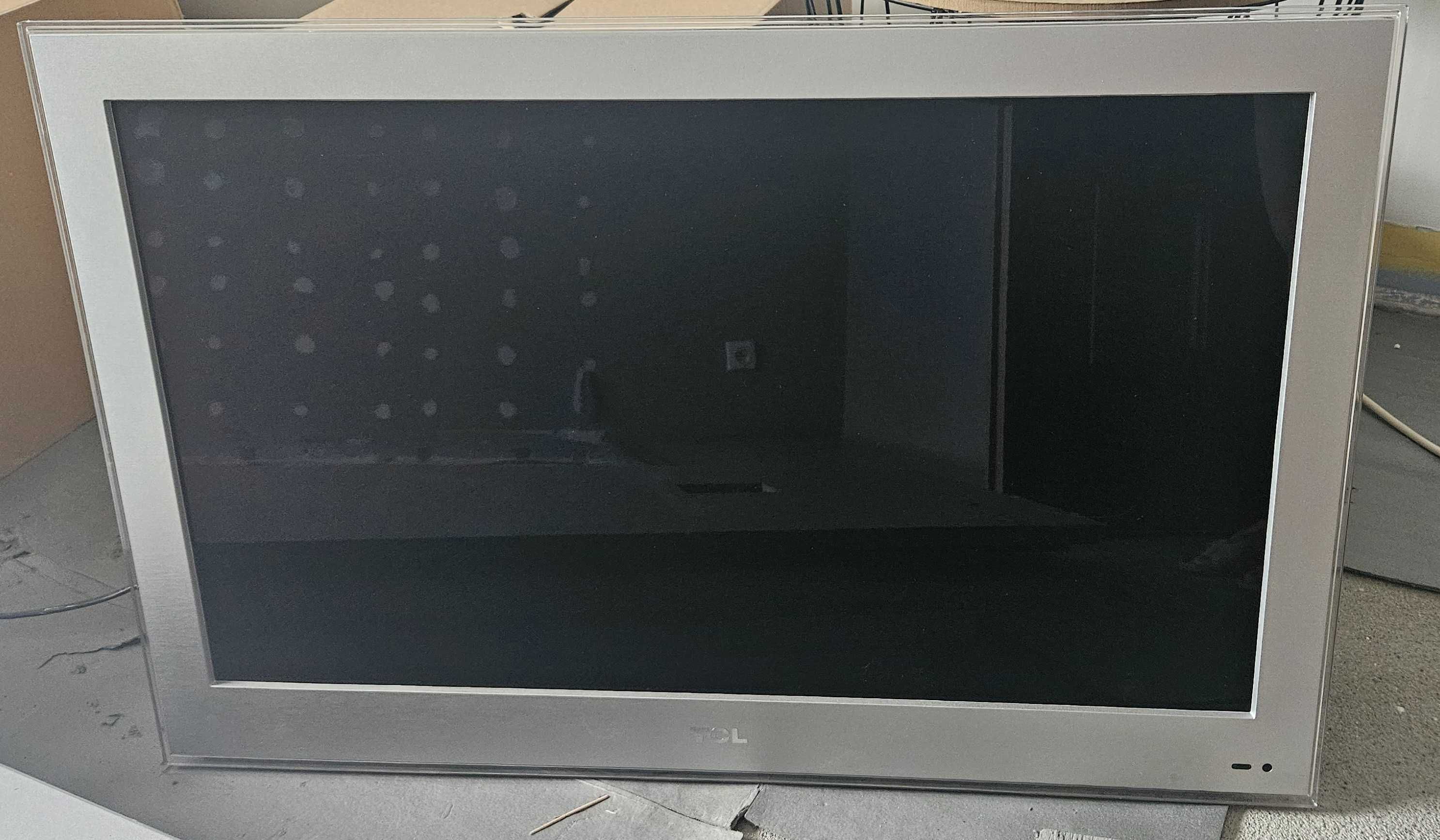 Telewizor 32 cale TCL