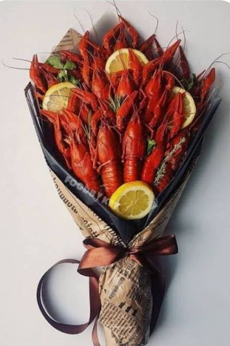 Букет з раків живі свіжі раки