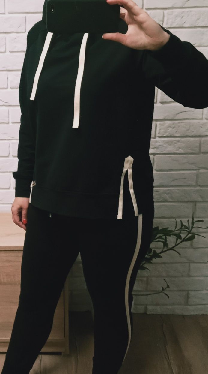 Dres damski Dykon
