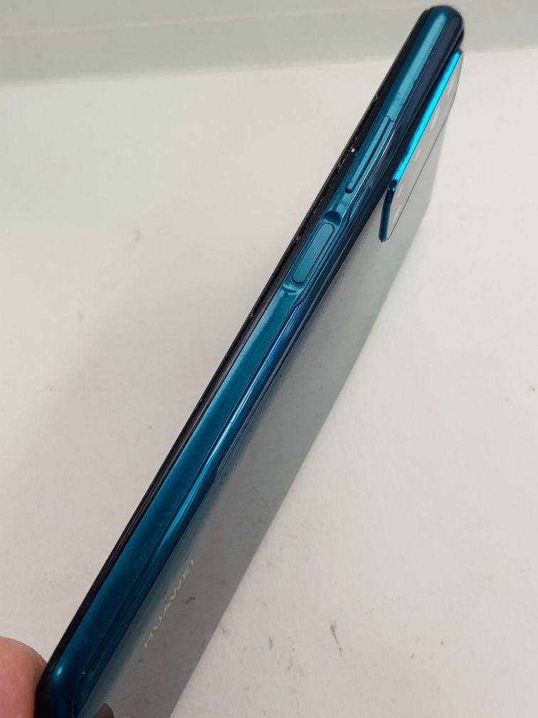 Huawei P-smart 2021 (4/128Gb)